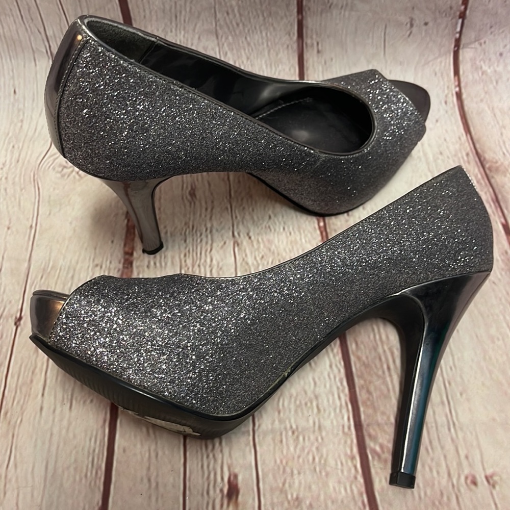 Worthington Womans glittery heels - Picture 5 of 12